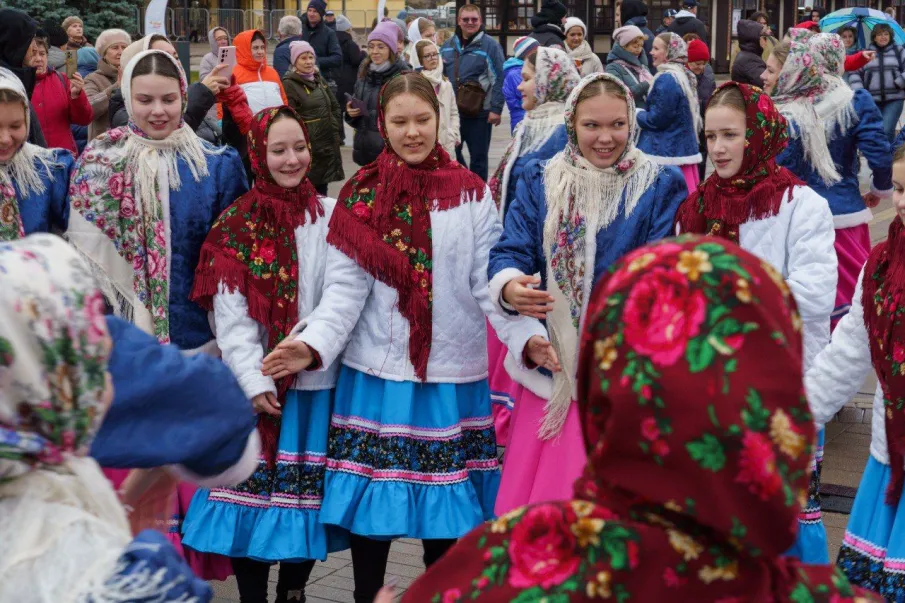Более 10 тысяч человек посетили фестиваль «Народное единство» на Нижегородской ярмарке